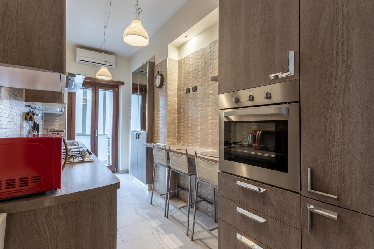 Naima Apartment San Pietro Roma Esterno foto